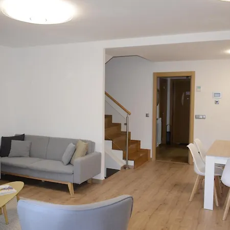 Holiday home Oiassoenea - Magnifica Vivienda Familias Y Grupos En