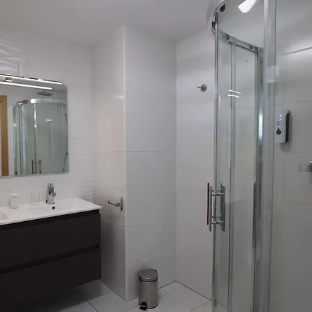 Oiassoenea - Magnifica Vivienda Familias Y Grupos En Irun