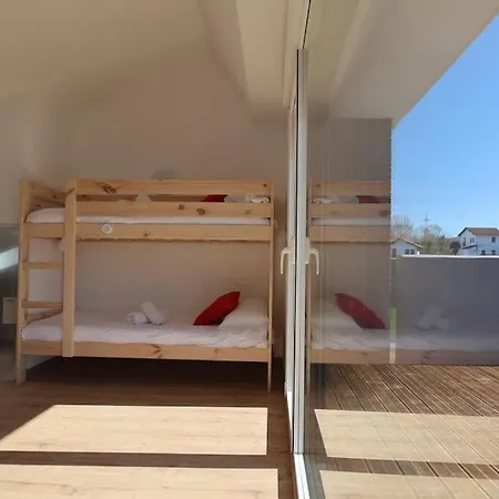 Oiassoenea - Magnifica Vivienda Familias Y Grupos En Irun